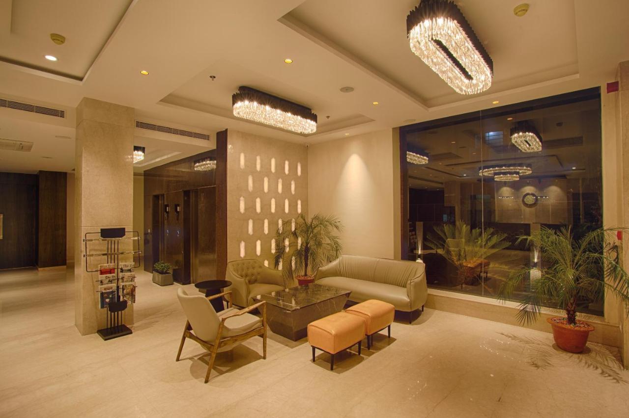 Hotel Sunhill Portico Shiliguri Exterior foto